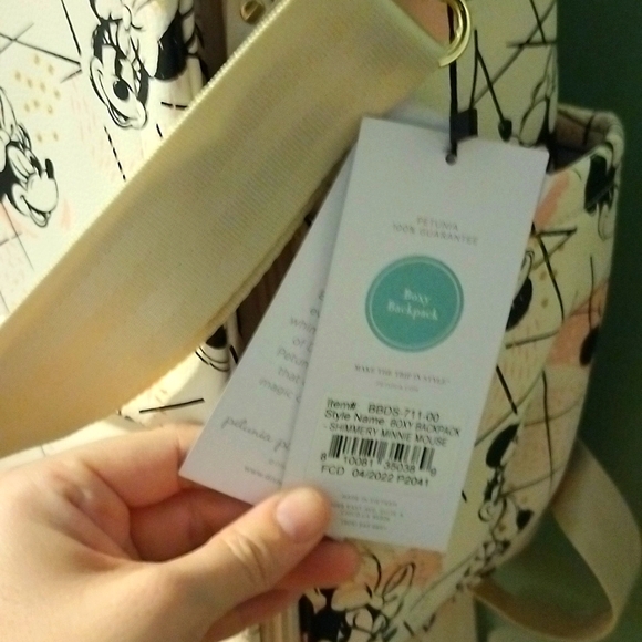 NWT Petunia pickle bottom shimmery Minnie mouse boxy backpack, Disney baby, cute - Picture 4 of 14